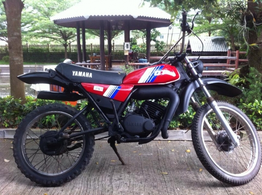 ขาย DT125 ทะเบียนไม่โอนมีเล่ม+ป้ายทะเบียน