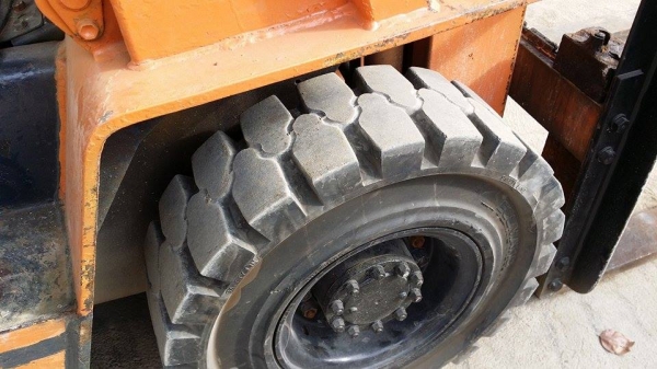 รถโฟล์คลิฟต์ TOYOTA เก่าญี่ปุ่น ขนาด 1.5 ตัน เครื่องยนต์เบนซิน พวงมาลัยเพาเวอร์ ยางตัน ยกสูง 5.5 เมตร สภาพดีพร้อมใช้งาน รถโฟล์คลิฟต์ TOYOTA เก่าญี่ปุ่น ขนาด 1.5 ตัน เครื่องยนต์เบนซิน พวงมาลัยเพาเวอร์ ยางตัน ยกสูง 5.5 เมตร สภาพดีพร้อมใช้งาน