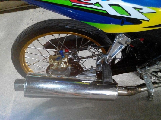 โซนิก ปี47 แต่งหล่อๆอะไหร่แท้ๆ โซนิก ปี47 แต่งหล่อๆอะไหร่แท้ๆ