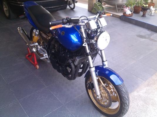 ราคานี้ก่อนสิ้นเดือนครับ xjr400 เครื่องใหม่ สำเนาทะเบียน ไม่ขาดต่อ 49500