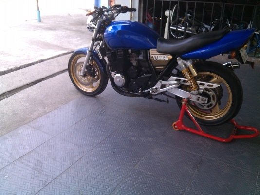 ราคานี้ก่อนสิ้นเดือนครับ xjr400 เครื่องใหม่ สำเนาทะเบียน ไม่ขาดต่อ 49500