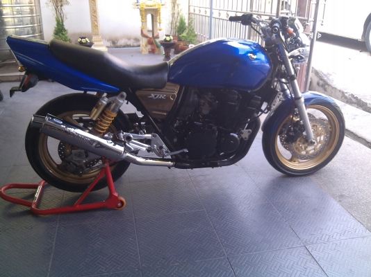 ราคานี้ก่อนสิ้นเดือนครับ xjr400 เครื่องใหม่ สำเนาทะเบียน ไม่ขาดต่อ 49500
