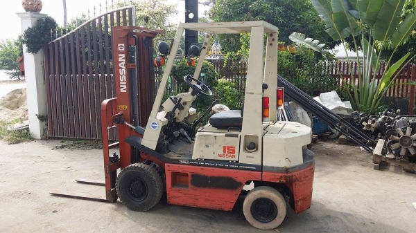 รถโฟล์คลิฟต์ NISSAN เก่าญี่ปุ่น ขนาด 1.5 ตัน เครื่องยนต์เบนซิน พวงมาลัยเพาเวอร์ ยางตัน ยกสูง 3 เมตร สภาพดีพร้อมใช้งาน รถโฟล์คลิฟต์ NISSAN เก่าญี่ปุ่น ขนาด 1.5 ตัน เครื่องยนต์เบนซิน พวงมาลัยเพาเวอร์ ยางตัน ยกสูง 3 เมตร สภาพดีพร้อมใช้งาน