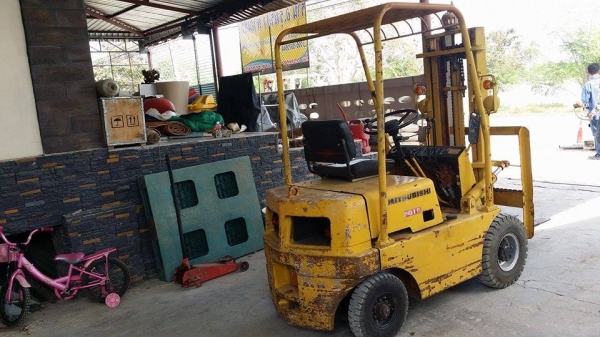 รถโฟล์คลิฟต์ MITSUBISHI เก่าญี่ปุ่น ขนาด 1.5 ตัน เครื่องยนต์เบนซิน ยกสูง 3 เมตร สภาพดีพร้อมใช้งาน รถโฟล์คลิฟต์ MITSUBISHI เก่าญี่ปุ่น ขนาด 1.5 ตัน เครื่องยนต์เบนซิน ยกสูง 3 เมตร สภาพดีพร้อมใช้งาน