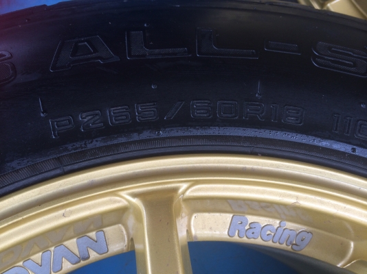 ขายแม็กซ์พร้อมยาง ขอบ 18 สภาพสวยๆพร้อมใช้