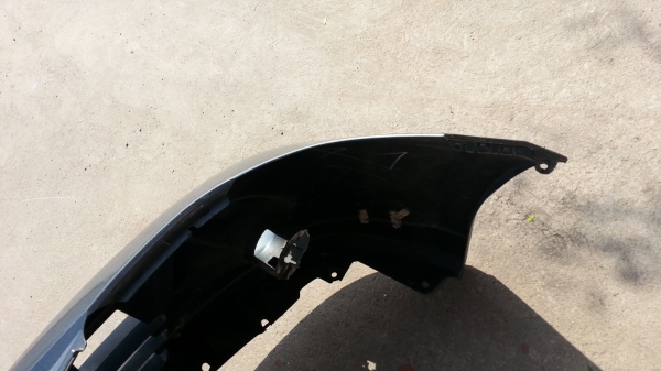 กันหน้า NISSAN TIIDA ของแท่้มือสอง