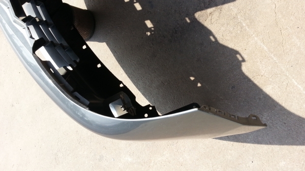 กันหน้า NISSAN TIIDA ของแท่้มือสอง