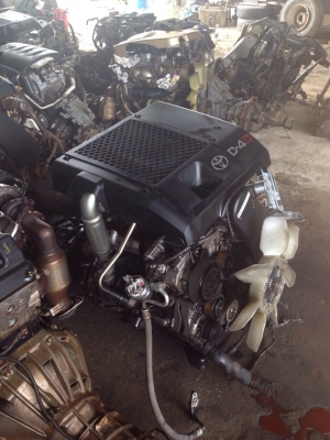 เครื่องวีโก้2KD 2500 สภาพสวยสมบูรณ์อุปกรณ์ครบทุกอย่างมีอีกหลายรุ่น