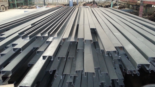 เหล็กมือสองมีหลายขนาด ขายเป็นกิโล เหมาะสำหรับเอไปสร้างโรงเรือนโครงสร้างต่างๆ จะได้ประหยัดต้นทุน เหล็กมือสองมีหลายขนาด ขายเป็นกิโล เหมาะสำหรับเอไปสร้างโรงเรือนโครงสร้างต่างๆ จะได้ประหยัดต้นทุน