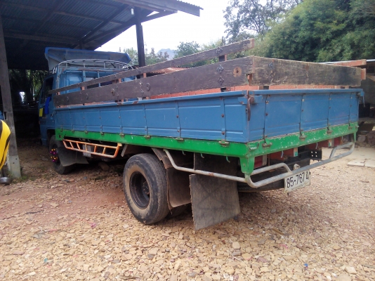 ขายISUZU NPR 115แรงม้ารถสวยสภาพพร้อมใช้งาน