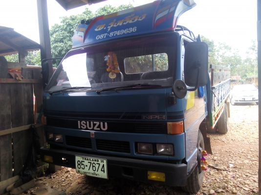 ขายISUZU NPR 115แรงม้ารถสวยสภาพพร้อมใช้งาน