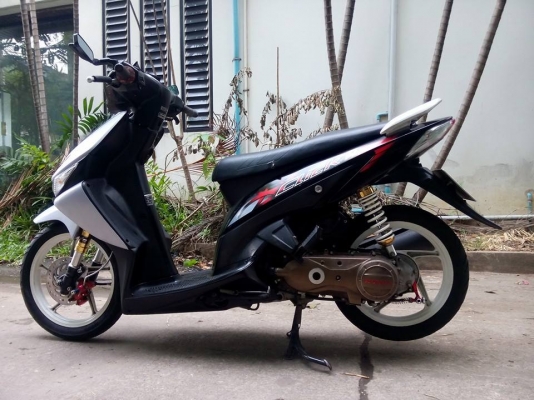 ขายถูกๆ clickเดิมปี49 ราคาพิเศษด่วนๆคับ เล่มเอกสารครบ ขายถูกๆ clickเดิมปี49 ราคาพิเศษด่วนๆคับ เล่มเอกสารครบ