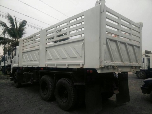 ขายรถสิบล้อ ISUZU FVZ 300แรงม้าสภาพสวยพร้อมใช้งานเอกสารพร้อมโอน ขายรถสิบล้อ ISUZU FVZ 300แรงม้าสภาพสวยพร้อมใช้งานเอกสารพร้อมโอน