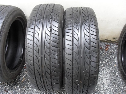 ขายยาง DUNLOP SP SPORT LM703 ปี4412(1คู่) 215-60-16 ราคา 2,000
