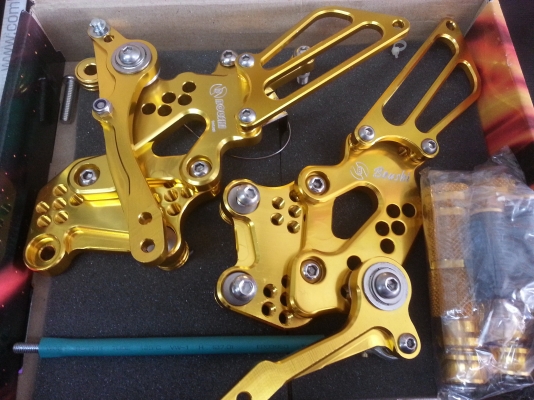 ขายอะไหล่แต่ง cbr150 msx z250