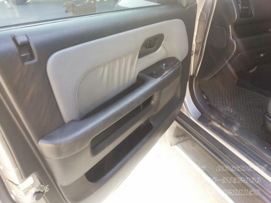 ขายด่วน HONDA, CRV 2.0  ( i-VTEC) ปี 03 ตัวTOP สภาพสวยมาก เดิมๆ พร้อมใช้ ราคาสุดคุ้ม