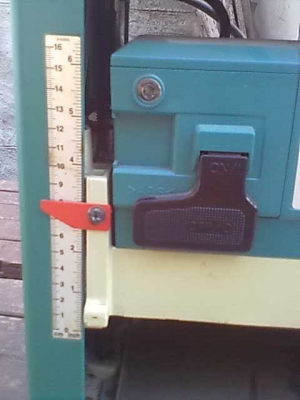 ขายเครื่องรีดไม้