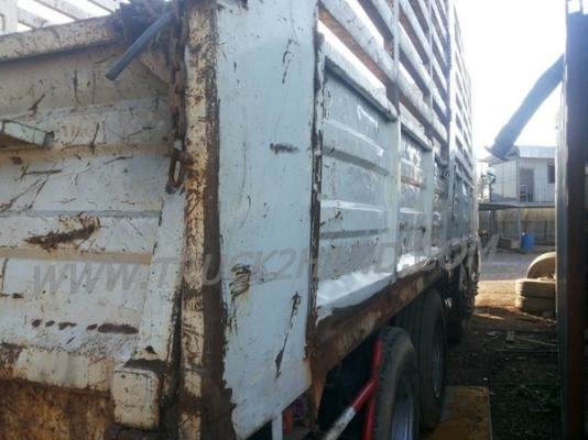 รถพ่วง แม่-ลูก  HINO  22 ล้อ น็อต 8 ตัว  370 แรงม้า