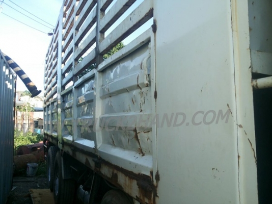 รถพ่วง แม่-ลูก  HINO  22 ล้อ น็อต 8 ตัว  370 แรงม้า