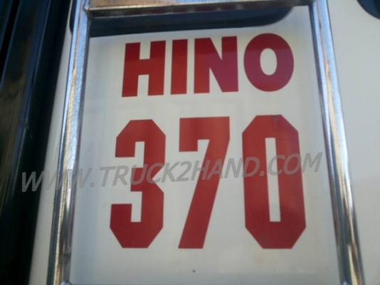รถพ่วง แม่-ลูก  HINO  22 ล้อ น็อต 8 ตัว  370 แรงม้า