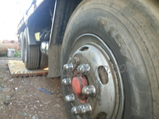 รถพ่วง แม่-ลูก  HINO  22 ล้อ น็อต 8 ตัว  370 แรงม้า