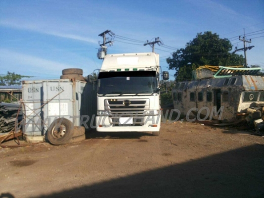 รถพ่วง แม่-ลูก  HINO  22 ล้อ น็อต 8 ตัว  370 แรงม้า