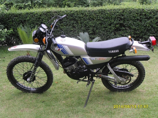 ขาย DT125MX สิงห์สำอางค์ สวยๆแท้เดิมครับ ทะเบียน+ชุดโอน (ขาด3ปี) ราคา 35,500.-