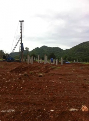 รับตอกเสาเข็มแบบมืออาชีพ0862582299