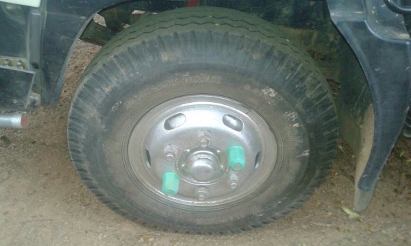 ISUZU DECA NRR 210 HP 6HH1 หกล้อดั๊มพ์ รถสวยจัดพร้อมใช้งาน เครื่องแน่นแรงดีไม่มีเยิ้ม หัวเก๋งตาหวานอย่างสวยภายในเก๋งคอนโซลสวยครบ แอร์เย็น พวงมาลัยเพาเวอร์ ระบบเบรคทริ๊ปฟี้ครบครัน ช่วงล่างคัชซีสวยเดิมๆ ยาง 8.25 ขอบ 16 สภาพดี 75\% พร้อมใช้งาน เอกสารเล่มทะเบี