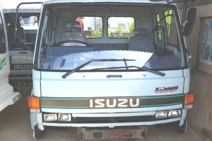 หัวเก๋ง  ISUZU  ROCKY  สวย ๆ  ภายในครบ  ( ระบบไฟพร้อม )  สภาพพร้อมใช้งาน  /  ใส่ 10 ล้อ  และ   6 ล้อใหญ่