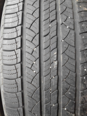 265/60R18 MICHELIN LATITUDE ชุด 4 เส้น TEL.081-427-3941 265/60R18 MICHELIN LATITUDE ชุด 4 เส้น TEL.081-427-3941
