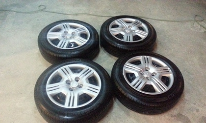 ล้อ HONDA CITY กระทะพร้อมยาง 175-65R15 มิชชิลิน XM1 ปี13