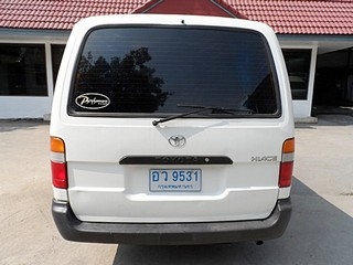 TOYOTA HIACE 3.0 ปี 2001 รถตู้ ราคาถูก จัดไฟแนนซ์ได้ T.086-527-9533