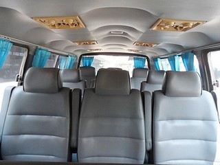 TOYOTA HIACE 3.0 ปี 2001 รถตู้ ราคาถูก จัดไฟแนนซ์ได้ T.086-527-9533