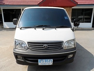 TOYOTA HIACE 3.0 ปี 2001 รถตู้ ราคาถูก จัดไฟแนนซ์ได้ T.086-527-9533