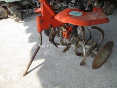เครื่องพรวนดิน KUBOTA TMA25 รหัสสินค้า : 80802205 หรือเพิ่มเติมไดที่ www.nihonmono.com เครื่องพรวนดิน KUBOTA TMA25 รหัสสินค้า : 80802205 หรือเพิ่มเติมไดที่ www.nihonmono.com