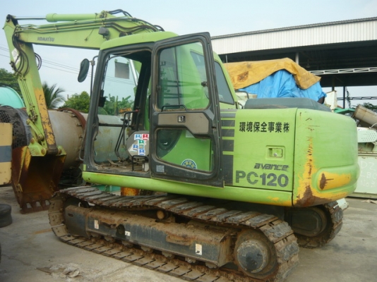 รถขุด Komatsu PC120-6 เพิ่งเหยียบถึงไทย รถเก่านอก นำเข้าจากญี่ปุ่น สภาพเดิมๆ