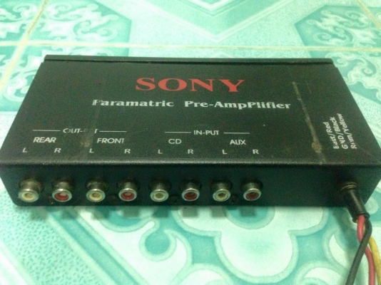 ปรีแอมป์ sony มือสอง เป็นปรีกลางแหลมไม่มีซับเอาซ์ ขาย 650 บาท