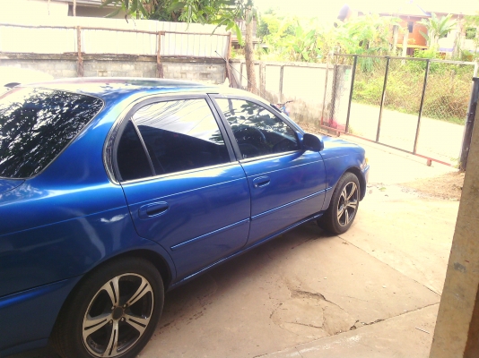 ขายโตโยต้าสามห่วง เกียรออโต้เครื่องหัวฉีดติดแก็ช แมก แอเย็น สีสวย ภาษีไม่ขาด 49000 ขายโตโยต้าสามห่วง เกียรออโต้เครื่องหัวฉีดติดแก็ช แมก แอเย็น สีสวย ภาษีไม่ขาด 49000