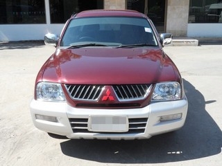 MITSUBISHI STRADA GRANDIS 4DR GLX 2.8 MT ปี 2005 ดาวน์ 8,000 ไม่ต้องมีคนค้ำ T.086-527-9533 MITSUBISHI STRADA GRANDIS 4DR GLX 2.8 MT ปี 2005 ดาวน์ 8,000 ไม่ต้องมีคนค้ำ T.086-527-9533
