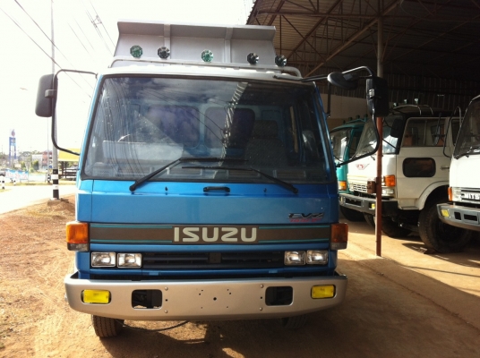 ขายดัมพ์ร็อกกี้ เครื่อง195 hp ดัมพ์ต่อใหม่