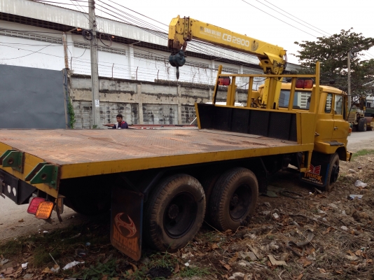 ขายรถติดเครน hino kt925 ติดเครน3ตัน ยืด3ปลอก สนใจติดต่อ 0947969069