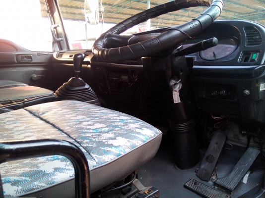 6 ล้อใหญ่  (ตู้ 10 บาน)   ISUZU  DECA  FTR  195  แรงม้า  * ยาว 7.20 ม. *  รถสวยเดิม+สวยจริง+สภาพพร้อมใช้งาน * รถห้างแท้ * มีเล่มพร้อม *