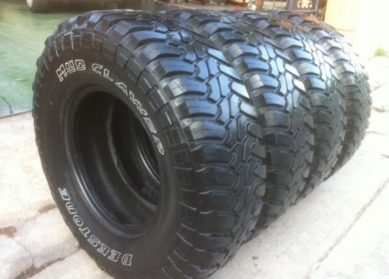 ขายยาง mud deestone 285/75/16 ปีใหม่ๆครับ ขายยาง mud deestone 285/75/16 ปีใหม่ๆครับ