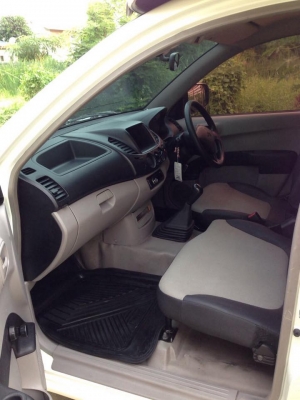 รถบ้านพร้อมใช้ Mitsubishi. Triton. 2.4Gl. เบนซินโรงงาน เติมE20. ได้คัฟ