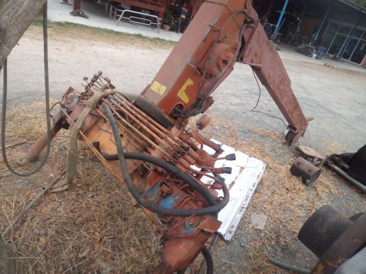 ขายถูกๆ55000บ.เครน2ตัน สภาพดีใช้งานได้เลย