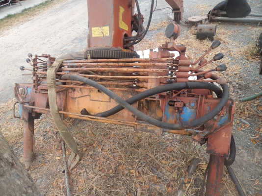 ขายถูกๆ55000บ.เครน2ตัน สภาพดีใช้งานได้เลย