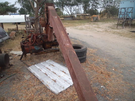 ขายถูกๆ55000บ.เครน2ตัน สภาพดีใช้งานได้เลย