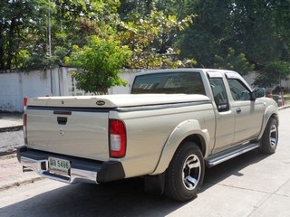 NISSAN BIGM FRONTIER1 2 KING CAB 3.0 ZDi M FIRE MT ปี 05 จัดไฟแนนซ์ได้ ไม่ต้องมีคนค้ำ T.086-527-9533