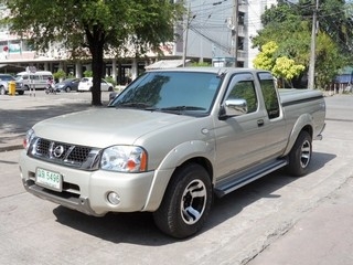 NISSAN BIGM FRONTIER1 2 KING CAB 3.0 ZDi M FIRE MT ปี 05 จัดไฟแนนซ์ได้ ไม่ต้องมีคนค้ำ T.086-527-9533